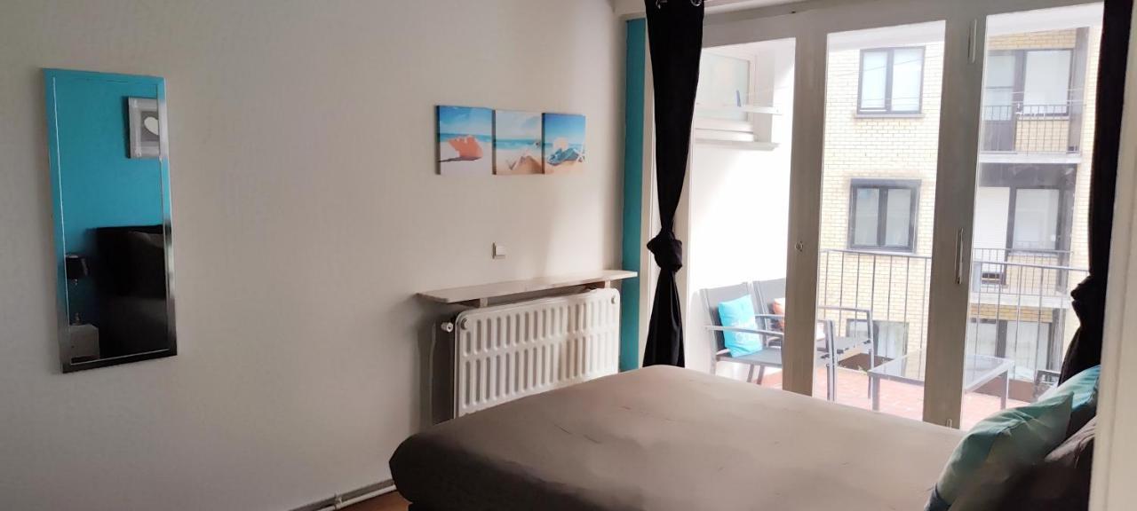 Studio 2/4P Avec Salle De Bain Prive Oostende Exterior foto